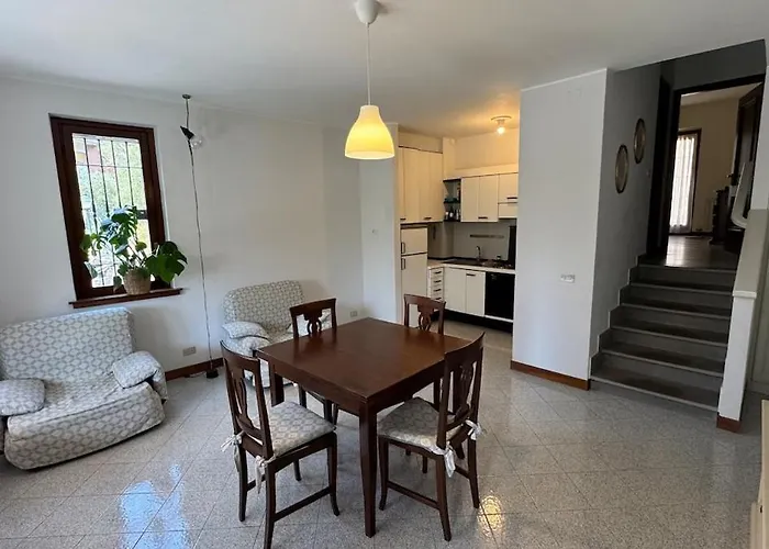 Apartamento With Private Parking
